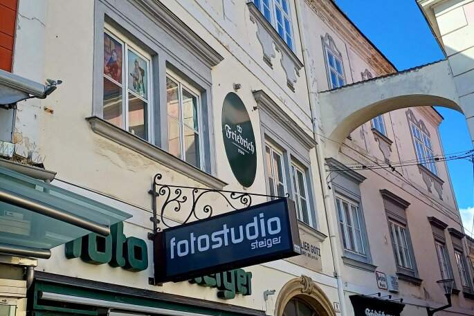 Historisches Zinshaus in zentralster Lage, Gewerbeobjekt-kauf, 2700 Wiener Neustadt(Stadt)