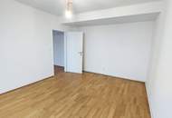 Helle 3-Zimmer-Wohnung mit tollem Ausblick im 8. Bezirk!