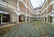 Residieren im Schloss! 3-Zimmer Wohnung in Ebergassing