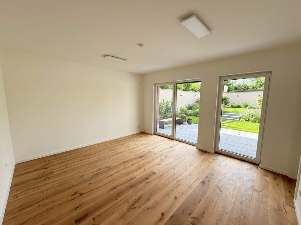 Schöne 2-Zimmer Gartenwohnung in absoluter Ruhelage