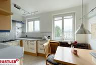 Gut aufgeteilte 3 Zimmerwohnung mit perfektem Grundriss und Stellplatz