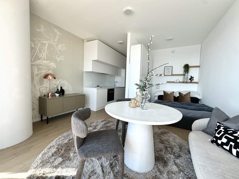DANUBE FLATS | Vollmöblierte 1,5-Zimmer-Wohnung im 18. Stock mit Wienblick | Pool | Fitness