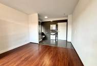 Arbeiten &amp; Wohnen perfekt vereint – Saniertes Einfamilienhaus mit Geschäftslokal und großzügiger Terrasse