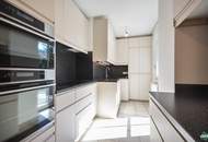 Großer Eigengarten: 4-Zimmer-Wohnung mit Saunahäuschen