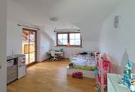Modernes Einfamilienhaus mit Einliegerwohnung, Pool &amp; hochwertiger Ausstattung in Eggelsberg nahe Salzburg