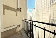 PRACHTVOLLE STILALTBAUWOHNUNG im DRITTEN LIFTSTOCK in TOPMIKROLAGE nächst CITY, DONAUKANAL und PRATER!