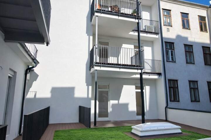 ***Altbau trifft Dachgarten – Stilvolle 3-Zimmer-Wohnung mit großer Terrasse – hochwertiger Sanierung + Klimaanlage &amp; Luftwärmepumpe***, Wohnung-kauf, 549.000,€, 1160 Wien 16., Ottakring