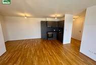 Wohnen am Laaer Berg – Stilvolle 2-Zimmer-Wohnung mit Einbauküche und Freifläche!