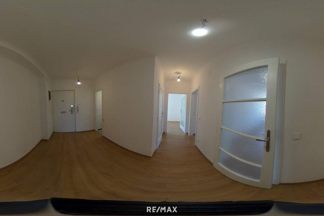 Sanierte 2-Zimmer Wohnung im 3. Liftstock in ruhiger Lage