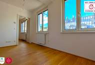 Erstbezug |Neu sanierte 2-Zimmer-Wohnung | mit Lift | perfekt für Singles, Paare & Anleger