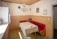 Sanierungsbedürftiges Wohnhaus in sonniger Lage