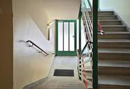 Clever geschnittene Single-Wohnung nahe Fortuna Park