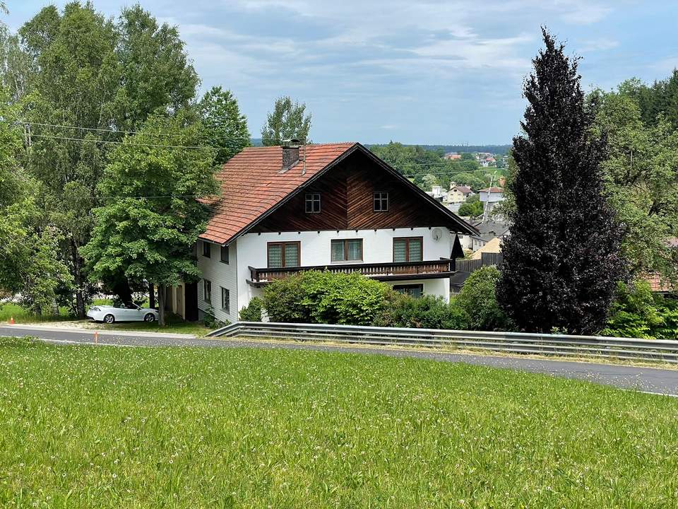 Großzügiges Bauernhaus im Mischgebiet mit viel Grund &amp; Boden für vielseitigste Verwendungszwecke