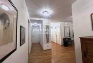 ZENTRUMSNAHES - MODERNES DACHTERRASSENAPARTMENT