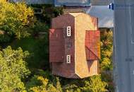 Geräumiges Mehrfamilienhaus in TOP Lage, 9 Zimmer, Garten, Balkon und Garage