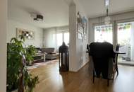 Über den Dächern von Steyr: lichtdurchflutete 3-Zimmer-Wohnung im letzten Stock mit Loggia, Tiefgarage und hochwertige Möbelablöse – stilvoll wohnen mit sonnigem Ausblick und zentraler Lage!