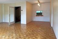 "Cooles Reihenhaus - 5 Zimmer - Sanierung notwendig"