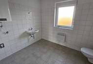 Geförderte 2 Zimmer- Dachgeschosswohnung mit unbefristetem Mietvertrag