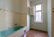 Südseitiger Altbau mit schönem Ausblick! Sanierungsbedürftige 3,5-Zimmer-Wohnung im 3. Stock
