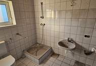 Sanierungsbedürftiges Haus mit Potenzial in attraktiver Lage - ab sofort verfügbar!