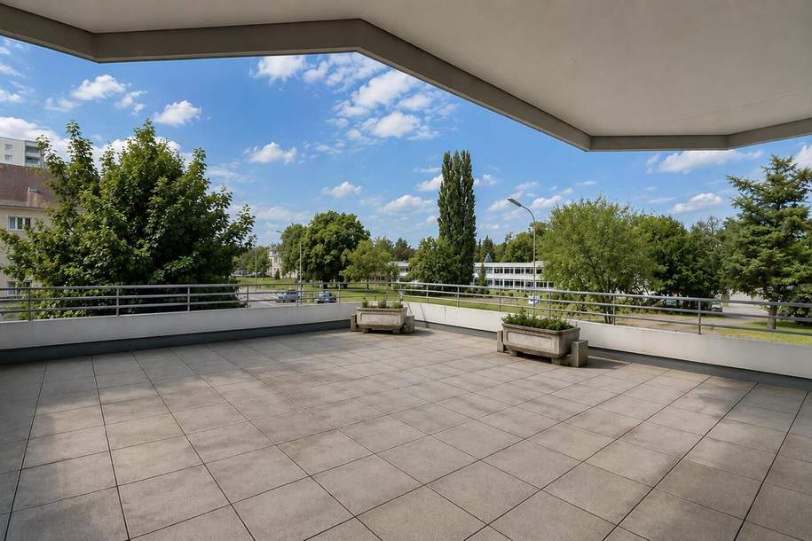 Klagenfurt - LKH: Moderne 3-ZI Wohnung mit 50 qm Terrasse & 2 PKW-Stellplätzen, Wohnung-miete, 1.897,55,€, 9020 Klagenfurt(Stadt)