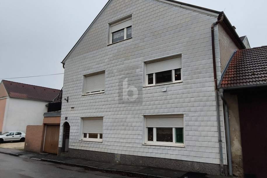CHARMANT MIT INNENHOF &amp; BALKON ? SOFORT BEZIEHBAR!, Haus-kauf, 299.000,€, 2191 Mistelbach