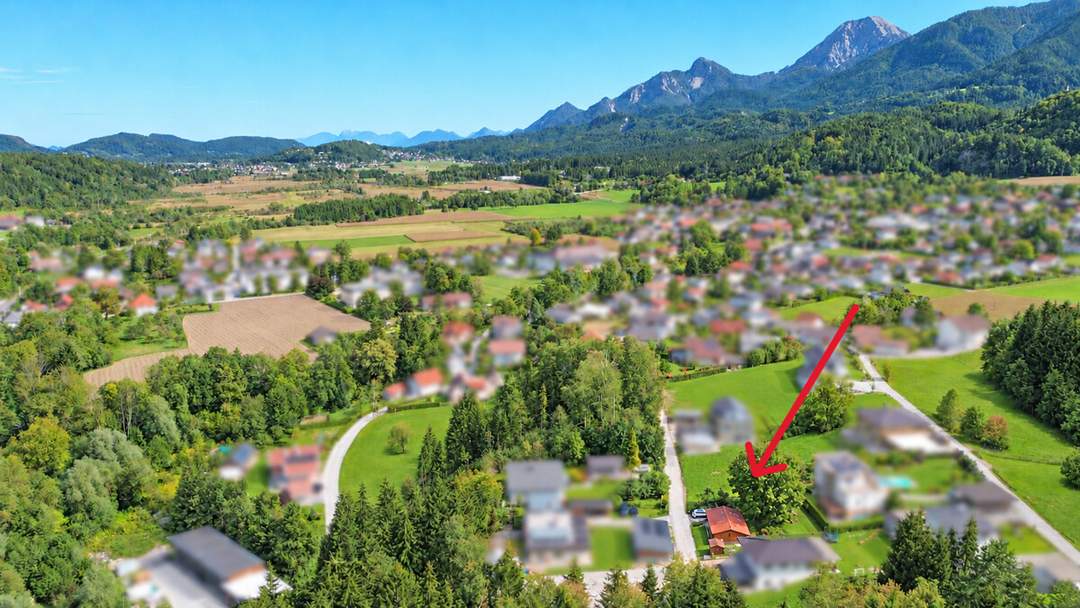Sonnberg - Ruheoase mit Bergblick: Blockhaus auf 660m² Bauland in Finkenstein am Faaker See