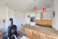 Älteres Kleinwohnhaus mit Potenzial samt Südbalkon mit Aussicht