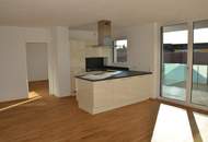 Sehr helle und moderne 3-Zimmer-Wohnung mit großem Balkon, in absolut zentraler Lage von Bürmoos