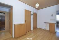 Großzügige 4-Zimmer-Wohnung mit Loggia in ruhiger Lage