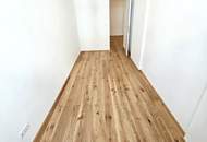 Altbau mit Upgrade! Erstbezug nach Sanierung in ruhiger Seitengasse! Clever geschnitten + Gut angebunden + Schönes Altbauhaus! Worauf warten Sie noch?