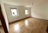 Wohnen mit Charme! Ruhige 3-Zimmer-Erdgeschosswohnung in Steyr-Münichholz mit Grünblick, hellem Wohnbereich &amp; stilvollem Ambiente – perfekt für alle, die das Besondere lieben!