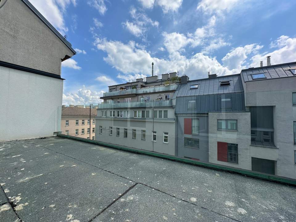 Dachgeschoss ohne Dachschrägen I Balkon &amp; Terrasse I in aktueller Bauphase können Sonderwünsche noch angenommen werden I