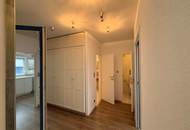 Modernes Atelier, Loft, Dachterrasse im Neunzehnten // Modern Studio, loft, roof terrace in the nineteenth //