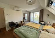 Lichtdurchflutete Penthouse Architektur - barrierefreie 5-Zimmer Maisonette-Wohnung in exklusiver Lage mit teiloffener Galerieebene, zahlreichen Terrassen, 2 Bädern und PKW-Garagenplatz
