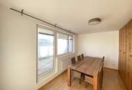 Familienhit! 4 Zimmer Dachgeschoßwohnung + Terrasse ohne Dachschrägen - 3 Bedroom apartment+ terrace NEUER PREIS