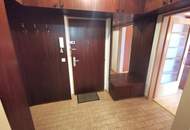 Zuhause ankommen – Gemütliche 2-Zimmer-Wohnung mit Loggia und separater Küche