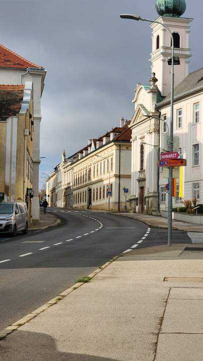 Attraktives Büro &amp; Lager in Top-Lage von Eisenstadt – beste Voraussetzungen für Ihre Geschäftsidee!