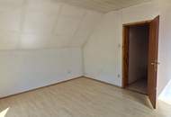 HAUS AUF KLEINEM GRUND IN GUTER LAGE