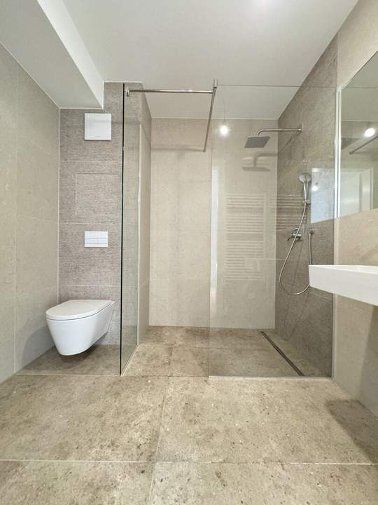 Modernes Wohngefühl nahe der Donau – 2-Zimmer-Wohnung mit Balkon, Smart-Home-System &amp; hochwertiger Ausstattung