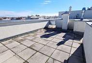 TERRASSENHIT, UNBEFRISTET, 84 m2 Dachgeschoß mit 64 m2 Terrasse, Wohnküche, 2 Zimmer, Wannenbad, Parketten, Fernblick, Holbeingasse
