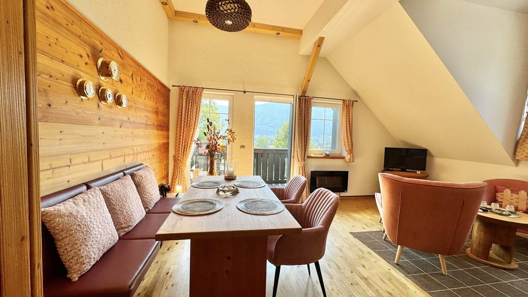 Bodensdorf am Ossiachersee: besondere 2-ZI-Dachgeschoss Wohnung mit Balkon, allgemein XL SPA & Pool