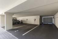 Gut aufgeteilte Praxisräumlichkeiten mit westseitigem Balkon, Eigengarten und PKW-Stellplatz