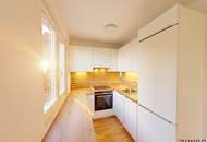 ERSTBEZUG nach Sanierung I Großzügige 2 Zimmer Wohnung mit Ausblick ins Grüne I inkl. Tischlerküche mit Siemens Geräten I Alte Donau Nähe