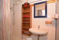 Wohnhaus mit uneinsehbarem großen Garten im Zentrum von Kilb