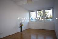 SONNIGES 3-ZIMMER-DACHGESCHOSS MIT TERRASSE ( BJ 2007 )