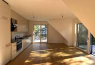"3 Zimmer Dachgeschosswohnung mit zwei Balkone und Garage"