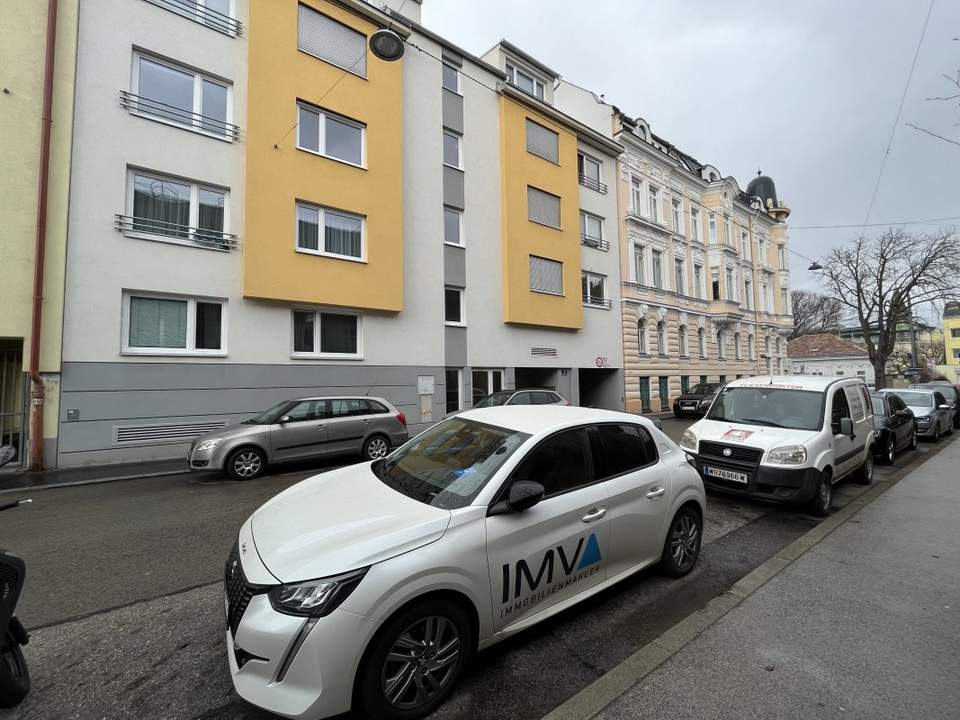 Helle 2-Zimmer-Wohnung - Nähe Bahnhof Liesing und Einkaufszentrum Riverside!