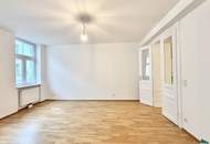 Charmante 3-Zimmer Altbauwohnung mit Balkon und externer Terrasse