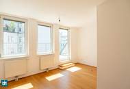 SCHÖNE 3 - ZIMMER - DG - MAISONETTE MIT 2 TERRASSEN / NÄHE U4 ROSSAUER LÄNDE